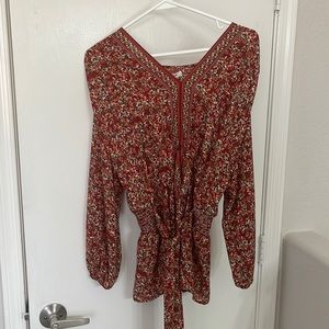 Women’s LS Floral Top with Tie